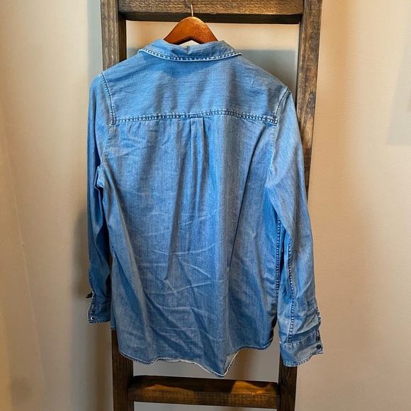 Express Denim Top - Picture 2 of 3